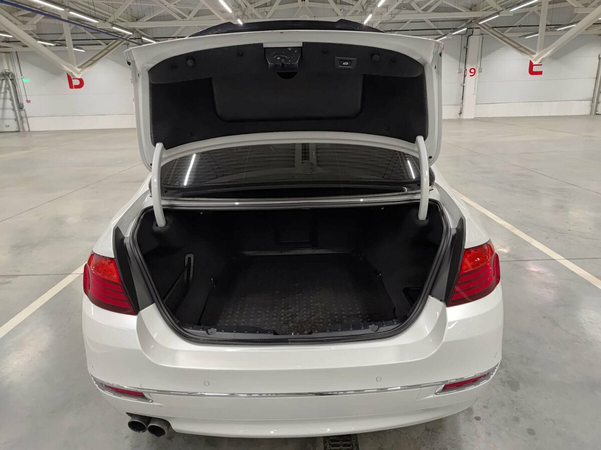 BMW 5 серии б/у, 2016, Автоматическая. Фото: #9