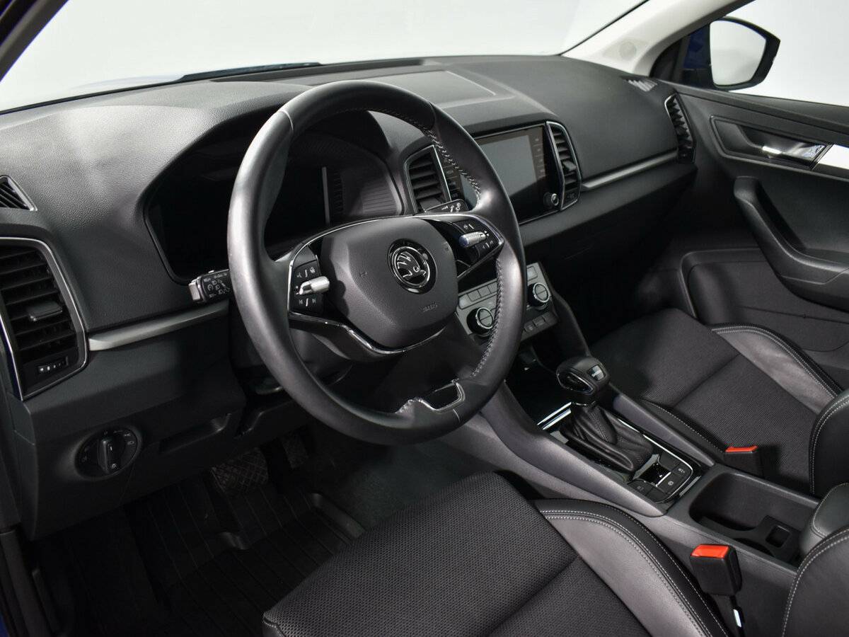 Skoda Karoq б/у, 2021, Автоматическая. Фото: #8