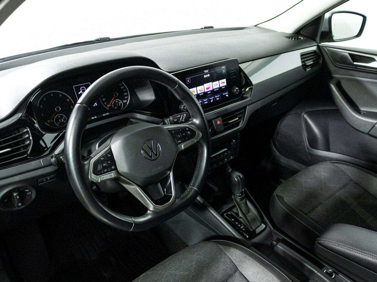 Volkswagen Polo б/у, 2021, Автоматическая. Фото: #10