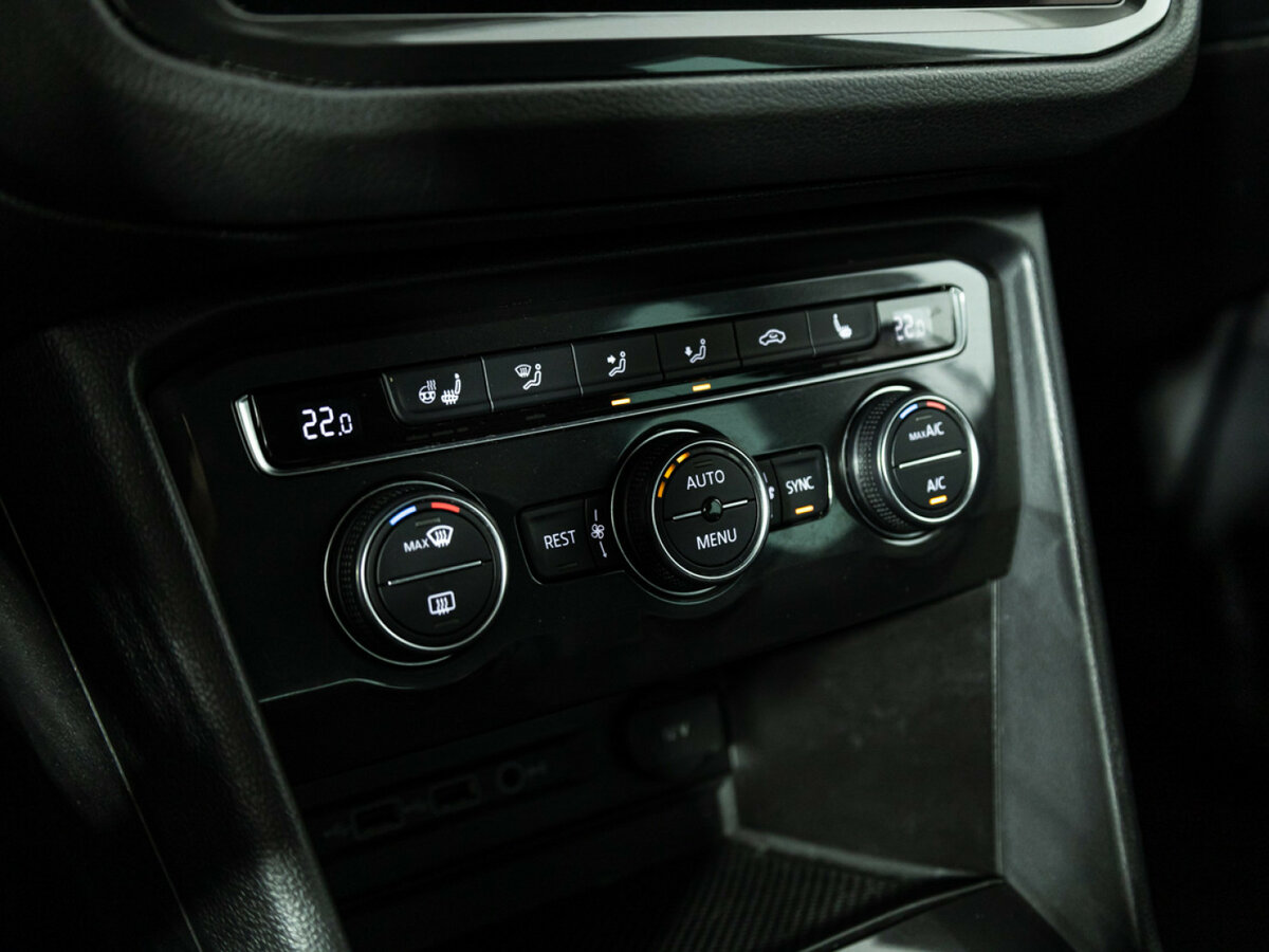 Volkswagen Tiguan б/у, 2018, Роботизированная. Фото: #15