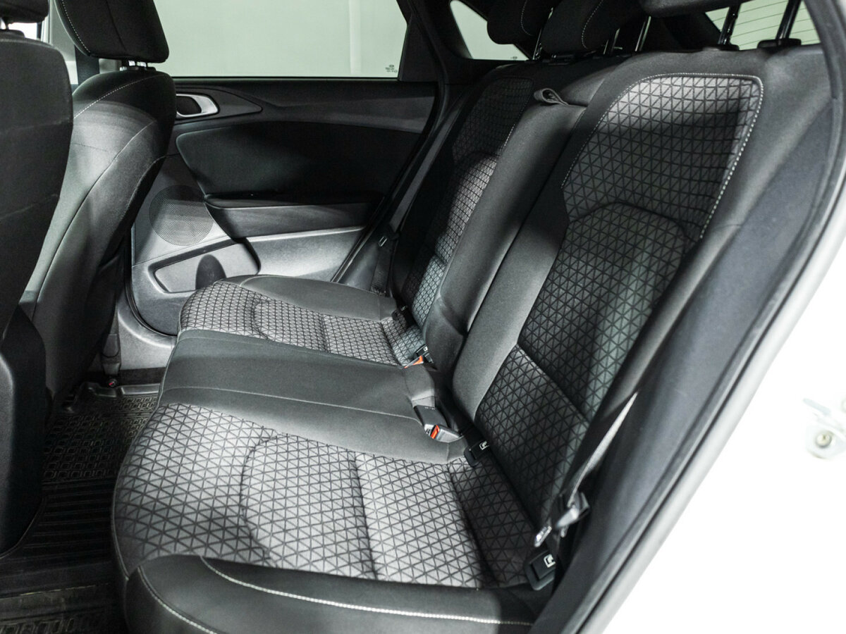 Киа Сид б/у, 2018, Роботизированная. Фото: #9