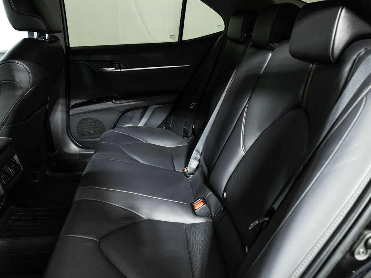 Toyota Camry б/у, 2018, Автоматическая. Фото: #9