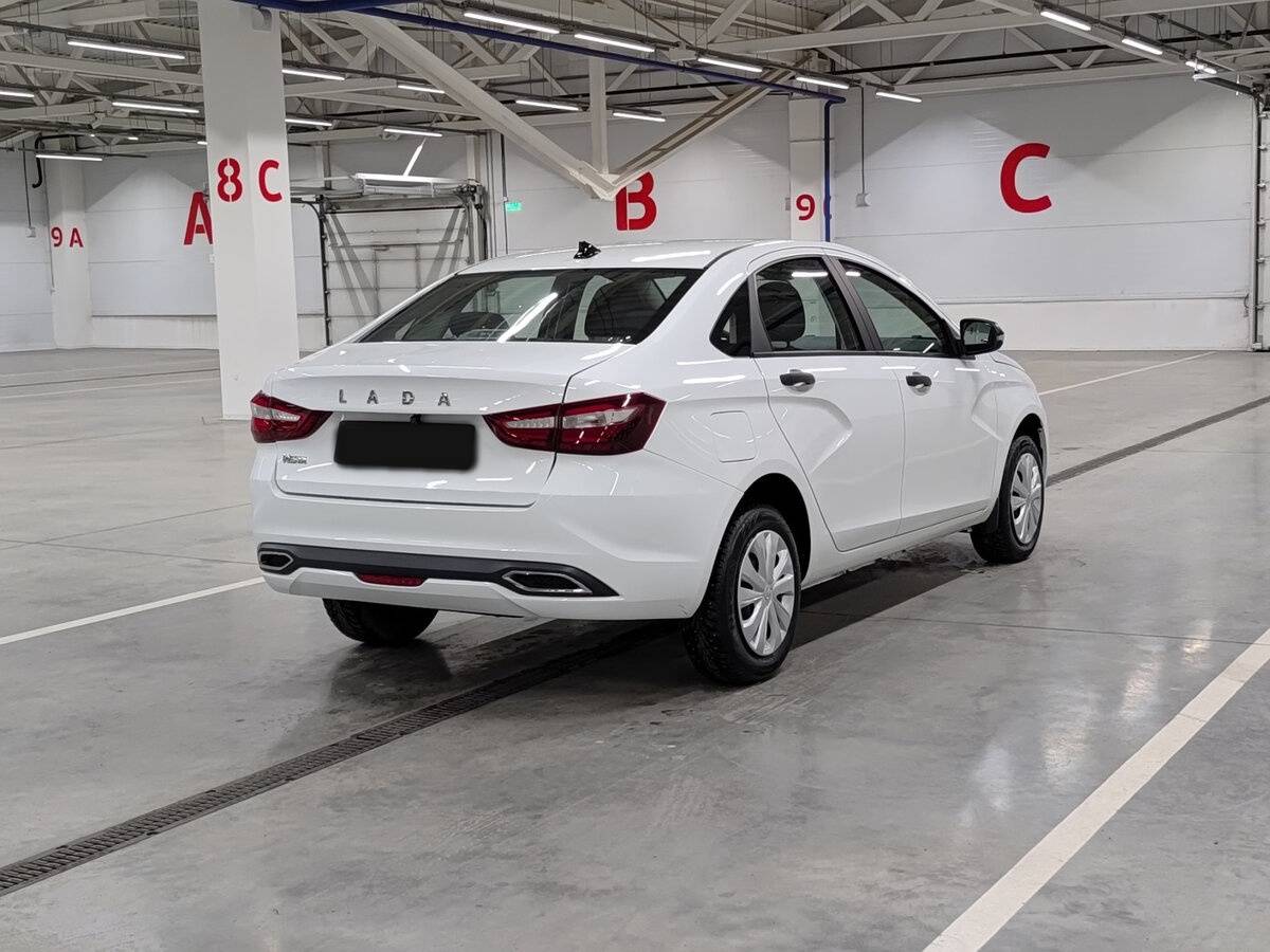 Lada (ВАЗ) Vesta б/у, 2024, Механическая. Фото: #4