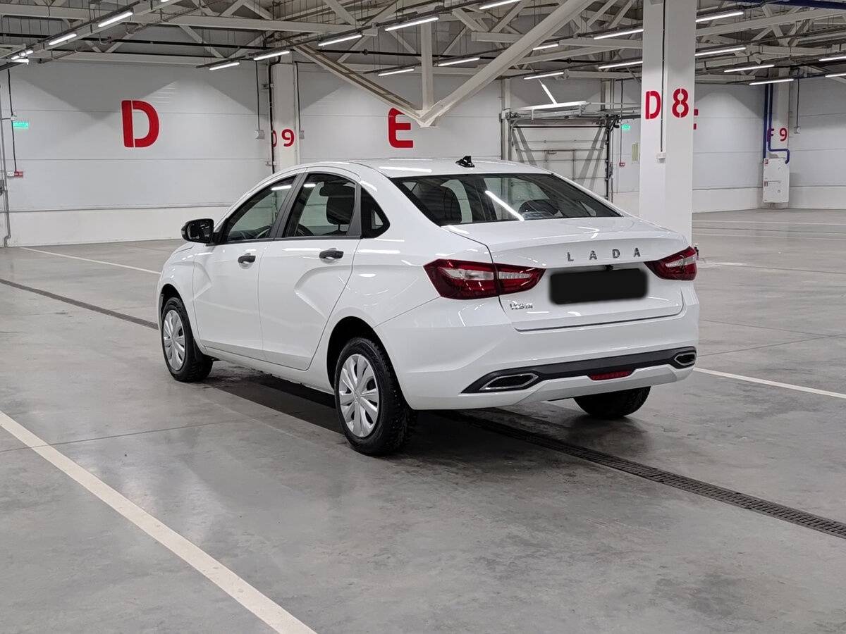 Lada (ВАЗ) Vesta б/у, 2024, Механическая. Фото: #6