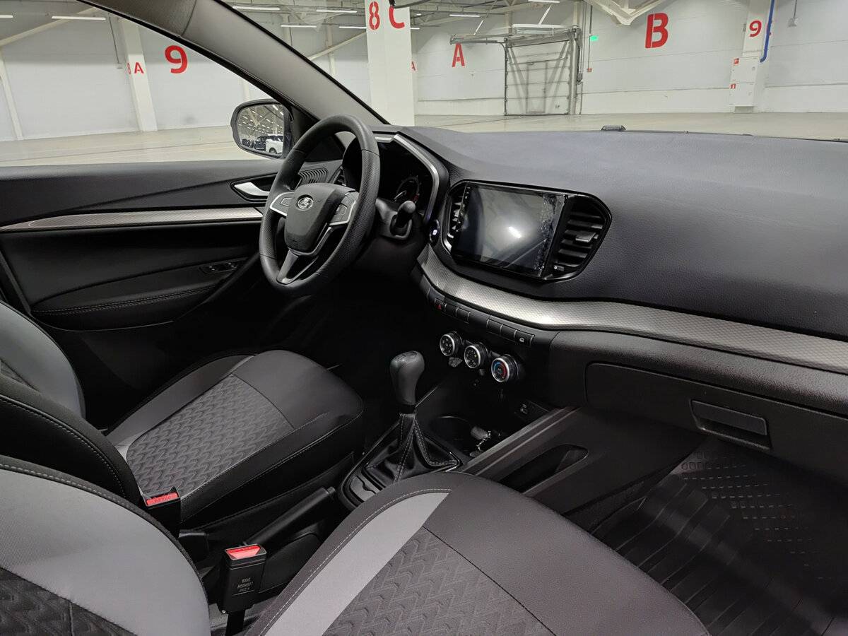 Lada (ВАЗ) Vesta б/у, 2024, Механическая. Фото: #10