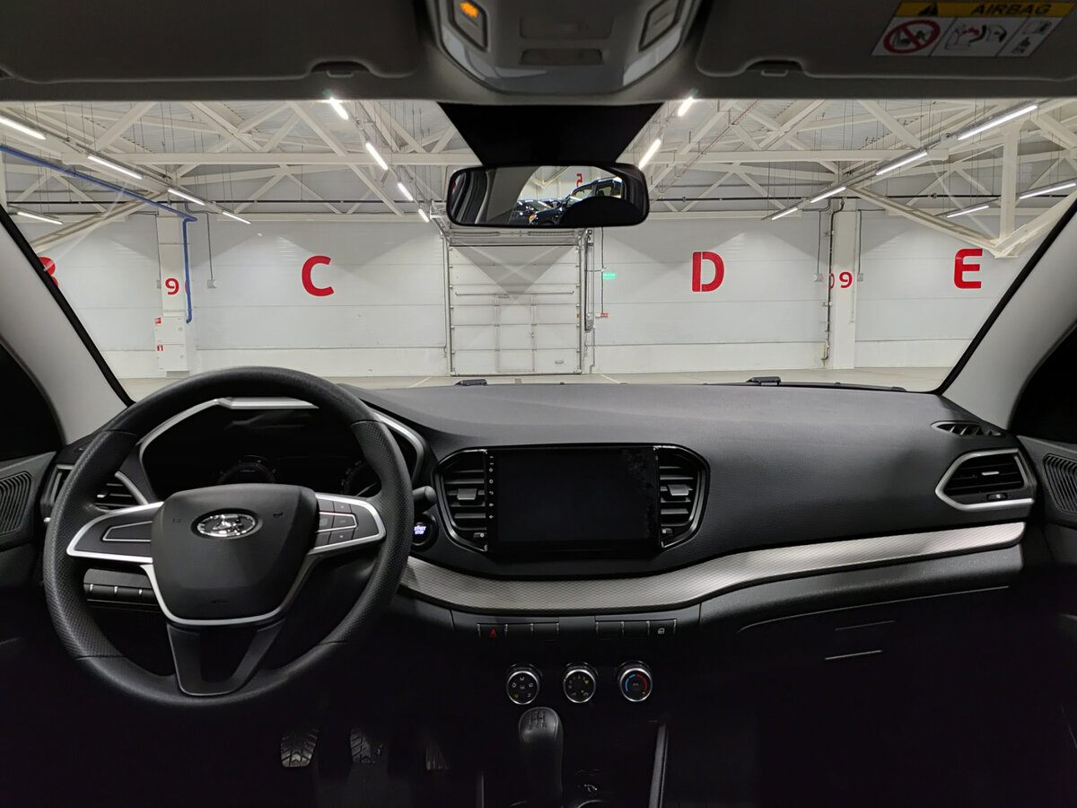 Lada (ВАЗ) Vesta б/у, 2024, Механическая. Фото: #13