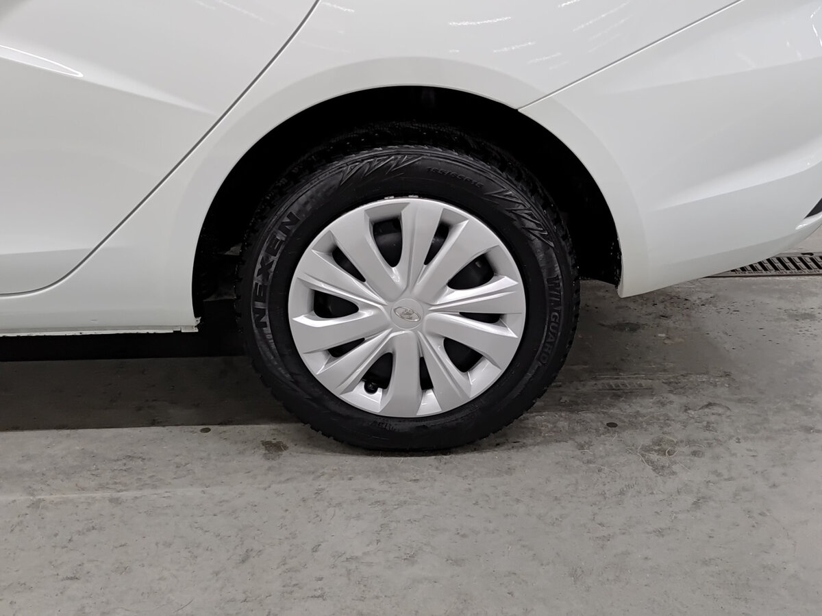 Lada (ВАЗ) Vesta б/у, 2024, Механическая. Фото: #16