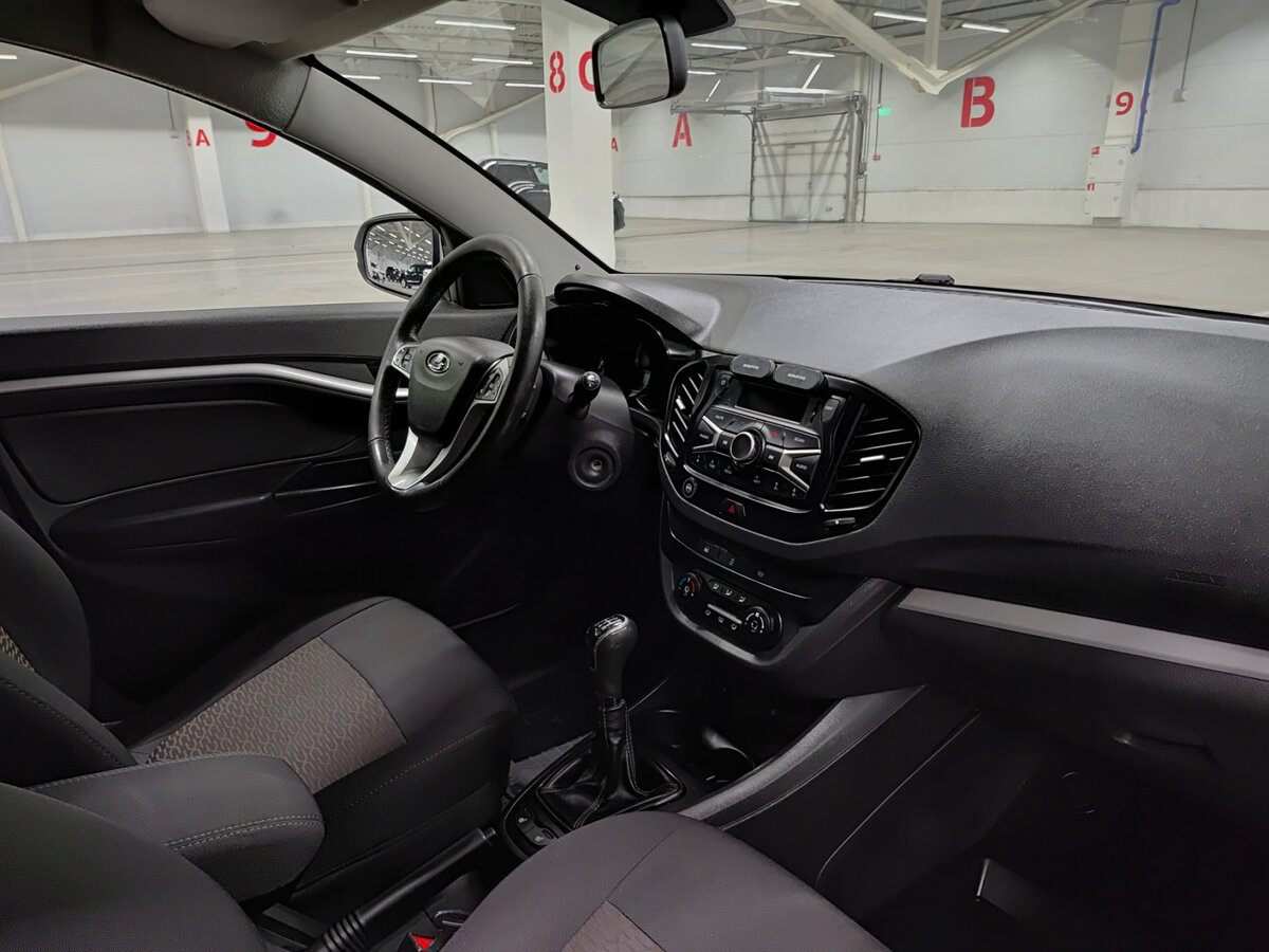 Lada (ВАЗ) Vesta б/у, 2020, Механическая. Фото: #10