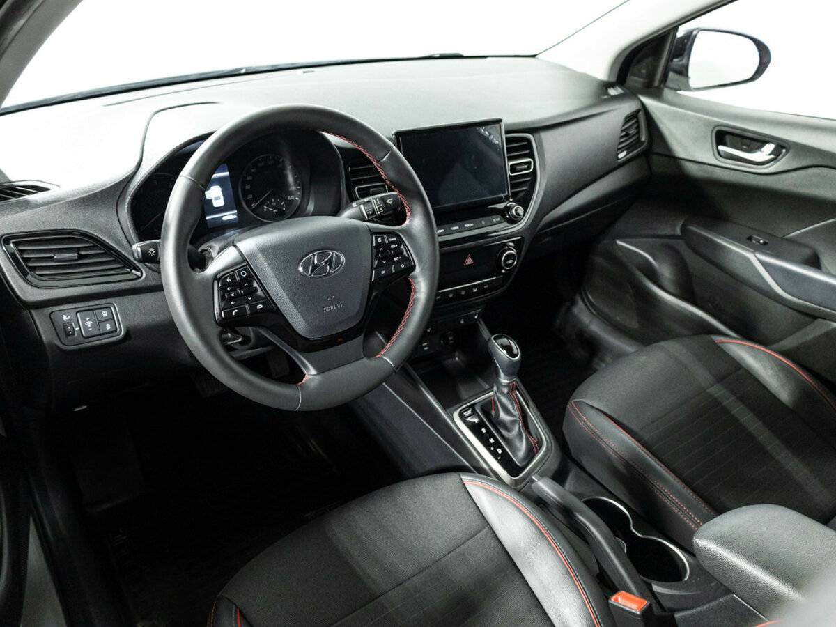 Solaris HS б/у, 2024, Автоматическая. Фото: #10