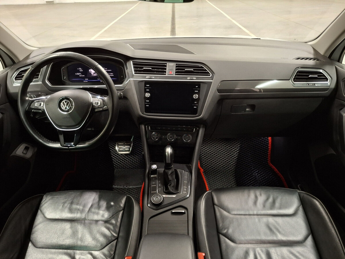 Volkswagen Tiguan б/у, 2020, Роботизированная. Фото: #13