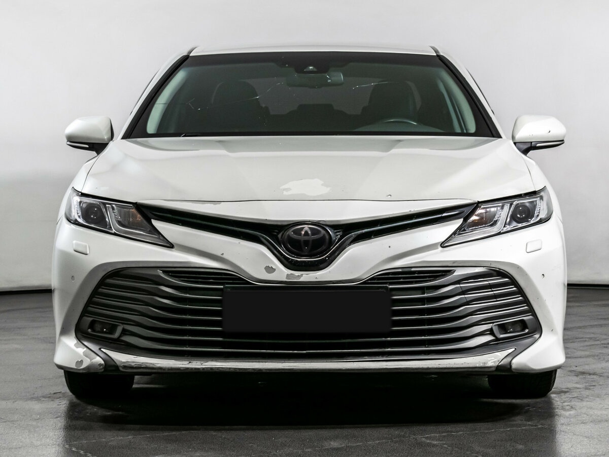 Toyota Camry б/у, 2020, Автоматическая. Фото: #1