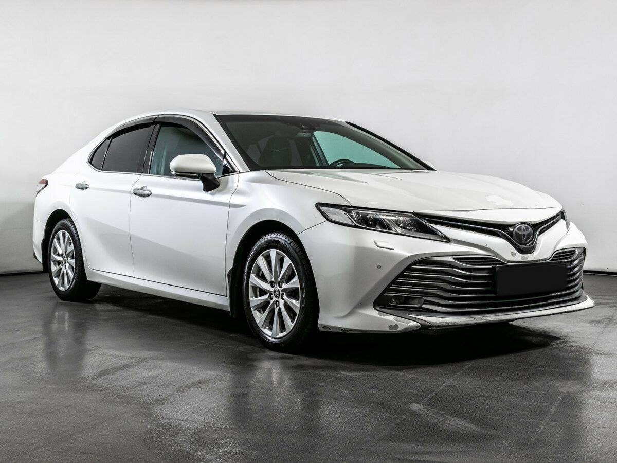Toyota Camry б/у, 2020, Автоматическая. Фото: #2