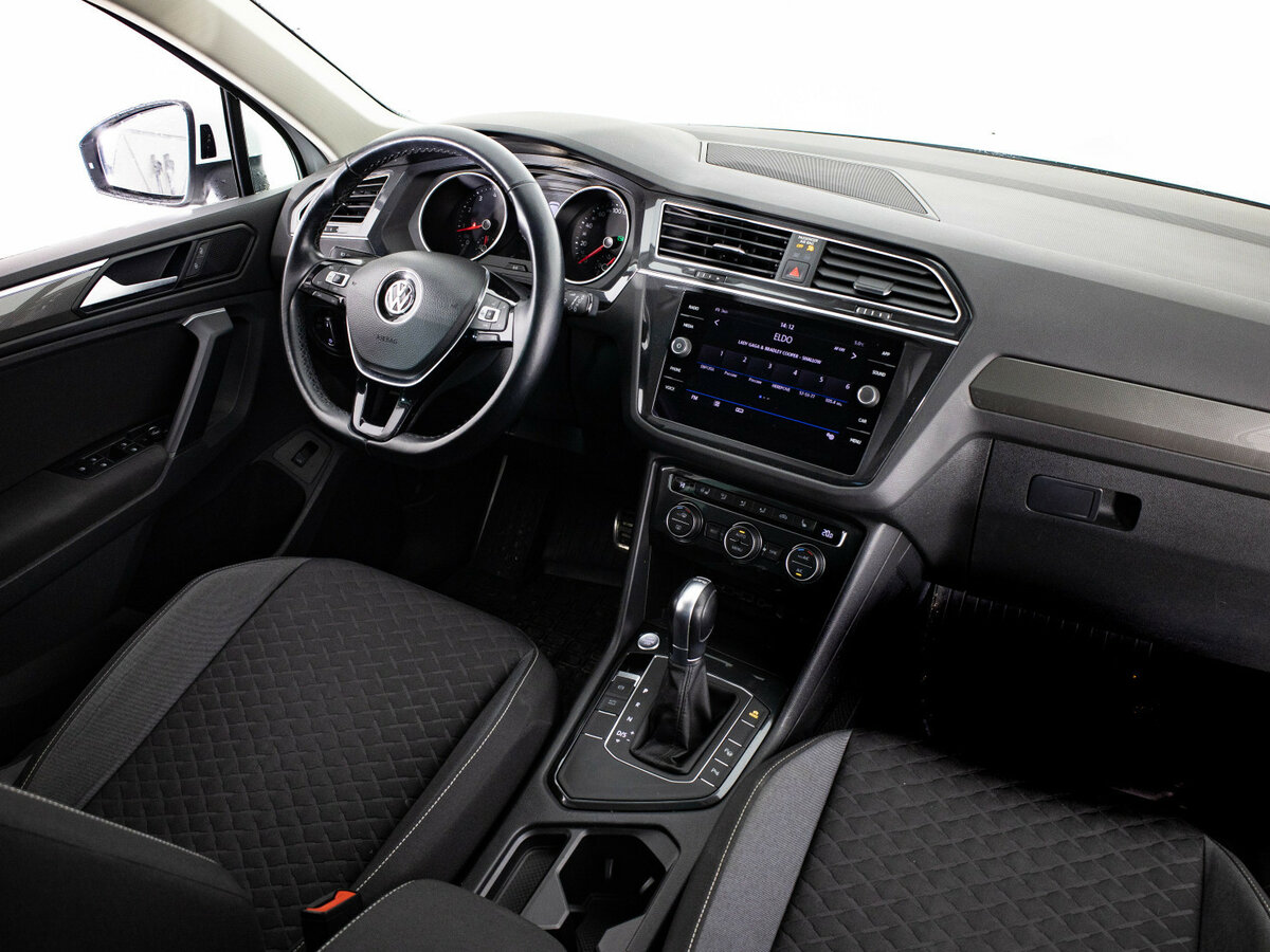 Фольксваген Тигуан б/у, 2018, Роботизированная. Фото: #13