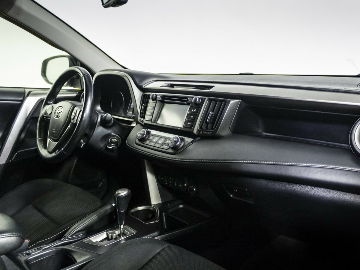 Toyota RAV4 б/у, 2015, Автоматическая. Фото: #7