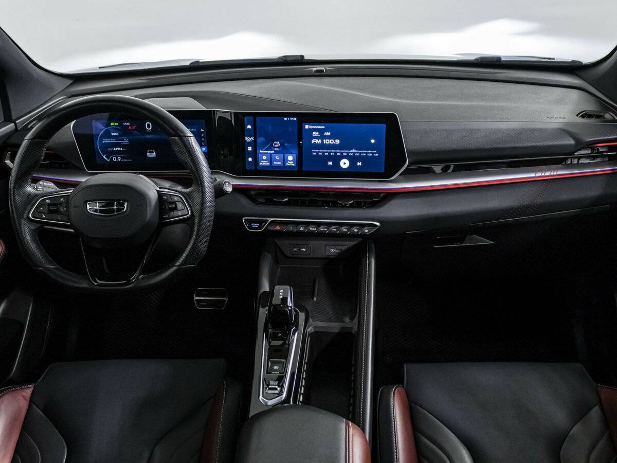 Geely Coolray б/у, 2023, Роботизированная. Фото: #9