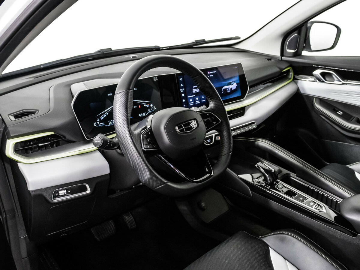 Geely Coolray б/у, 2023, Роботизированная. Фото: #9