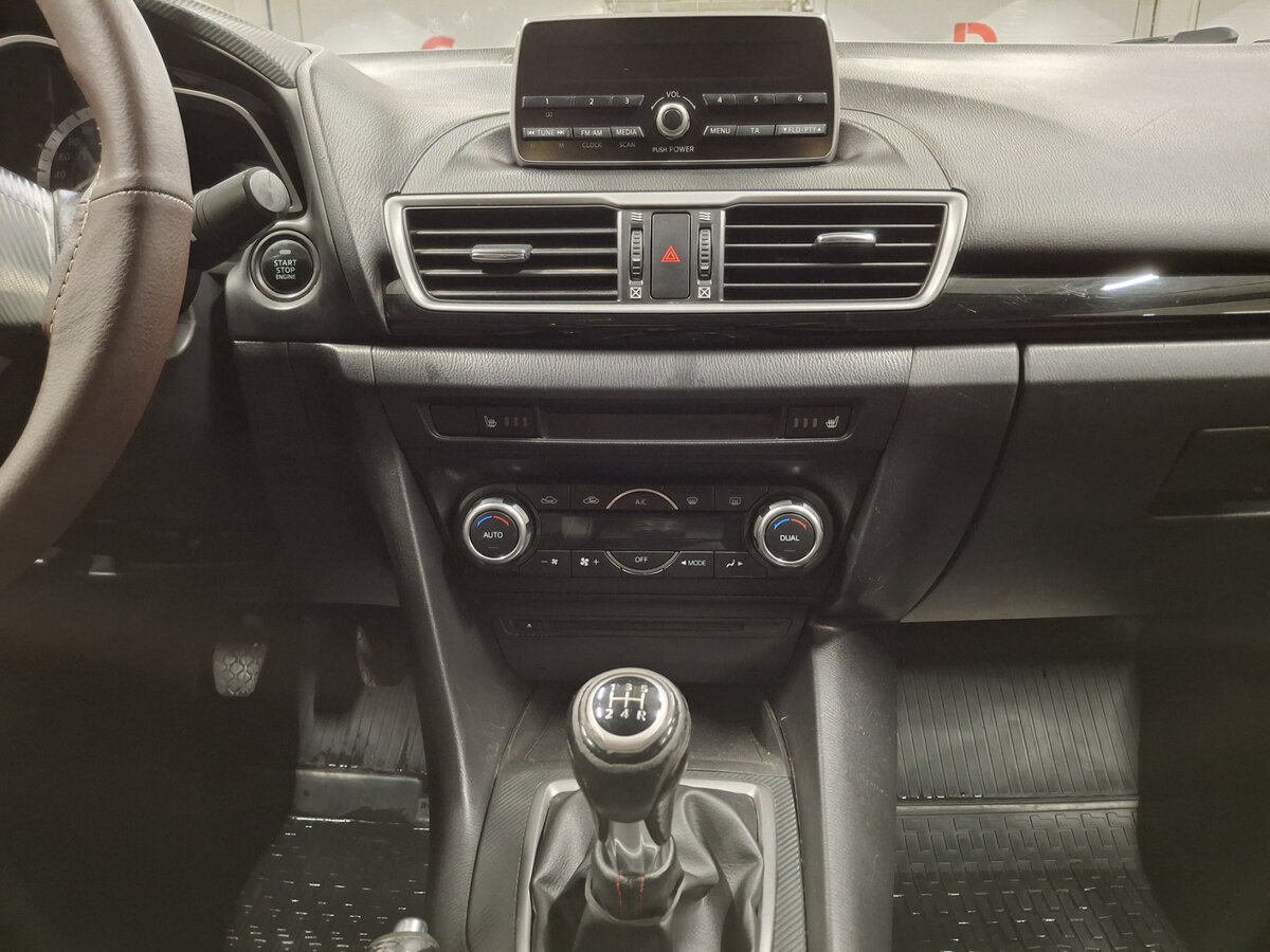 Mazda 3 б/у, 2014, Механическая. Фото: #14