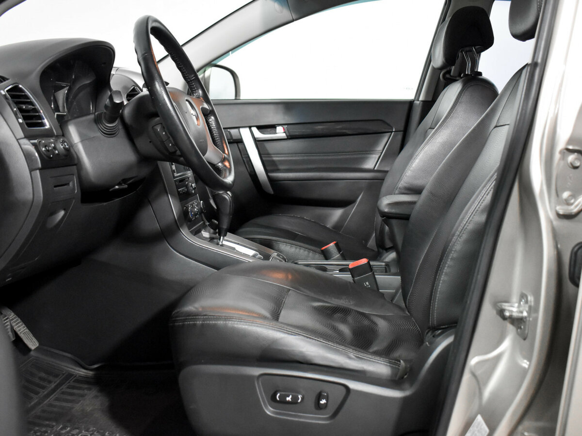 Chevrolet Captiva б/у, 2013, Автоматическая. Фото: #9