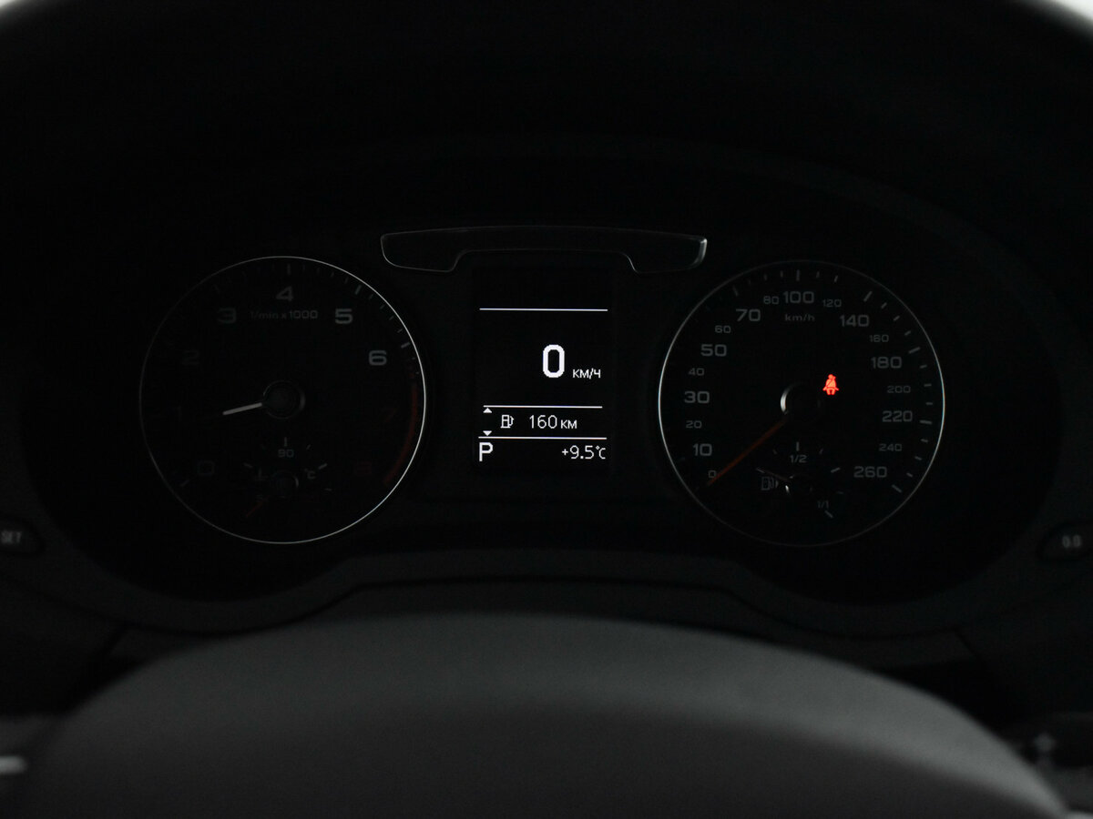 Audi Q3 б/у, 2018, Роботизированная. Фото: #16