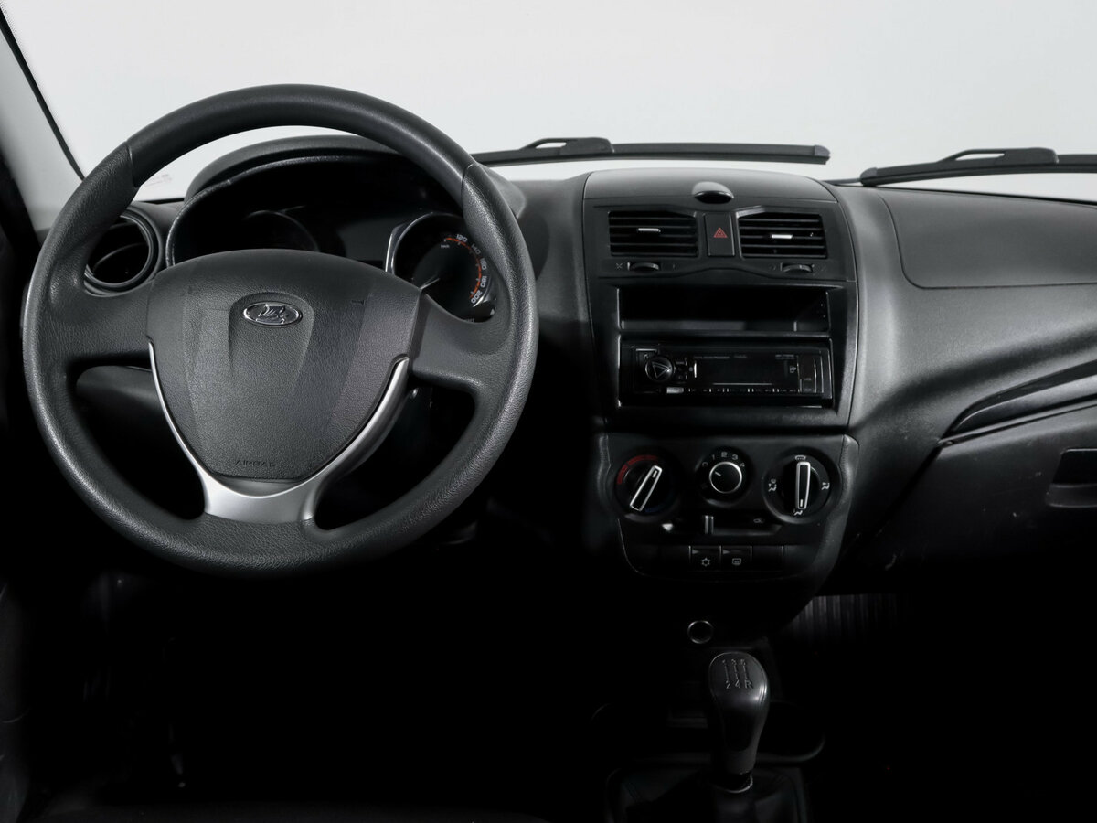 Lada (ВАЗ) Granta б/у, 2023, Механическая. Фото: #9