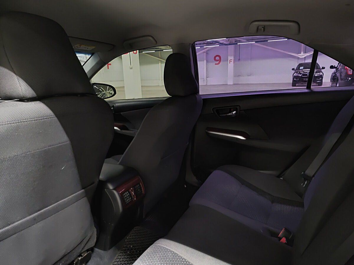 Toyota Camry б/у, 2014, Автоматическая. Фото: #11