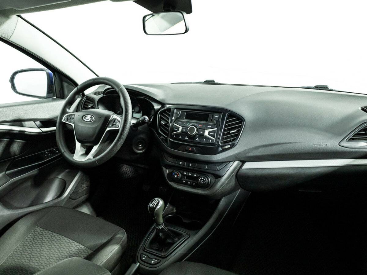 Lada (ВАЗ) Vesta б/у, 2020, Механическая. Фото: #8