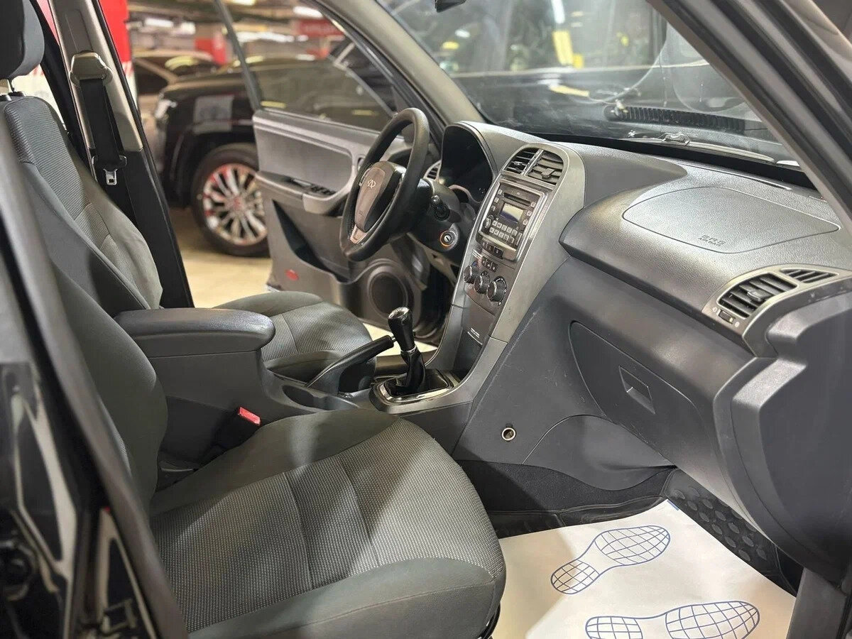 Chery Tiggo (T11) б/у, 2014, Механическая. Фото: #5