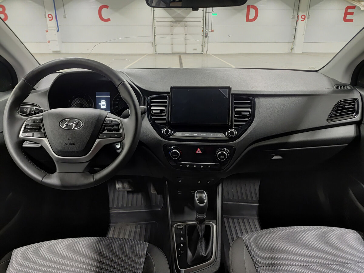 Solaris HS б/у, 2024, Автоматическая. Фото: #13