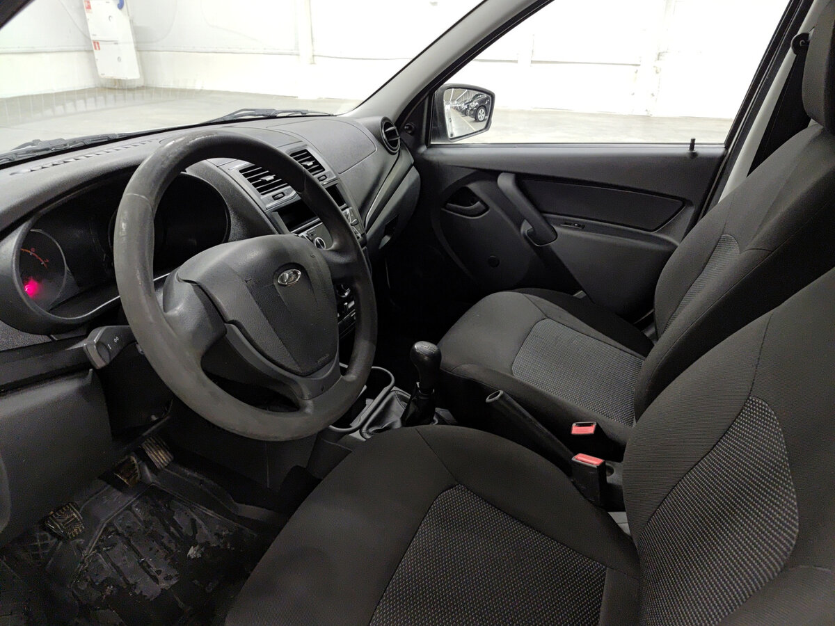 Lada (ВАЗ) Granta б/у, 2019, Механическая. Фото: #13