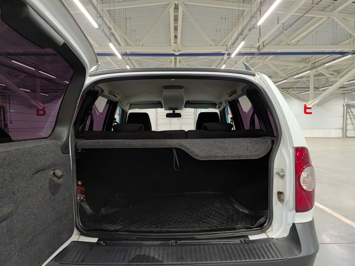 Chevrolet Niva б/у, 2017, Механическая. Фото: #9