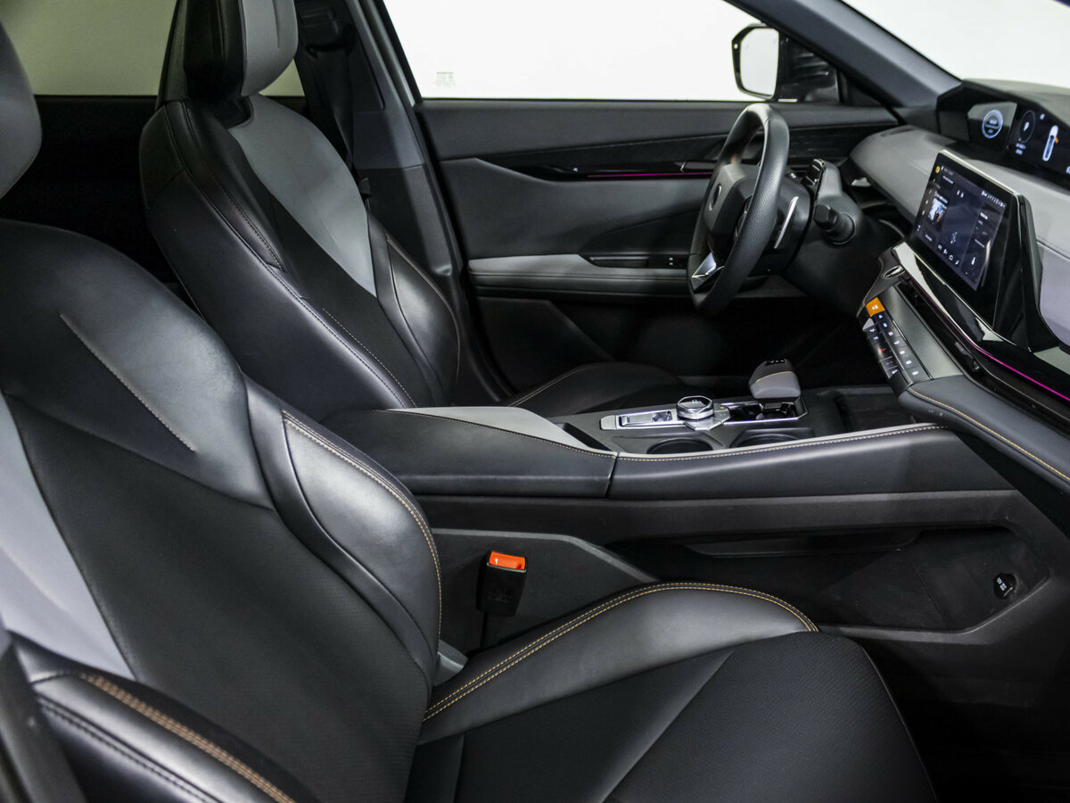 Changan UNI-V б/у, 2023, Роботизированная. Фото: #9