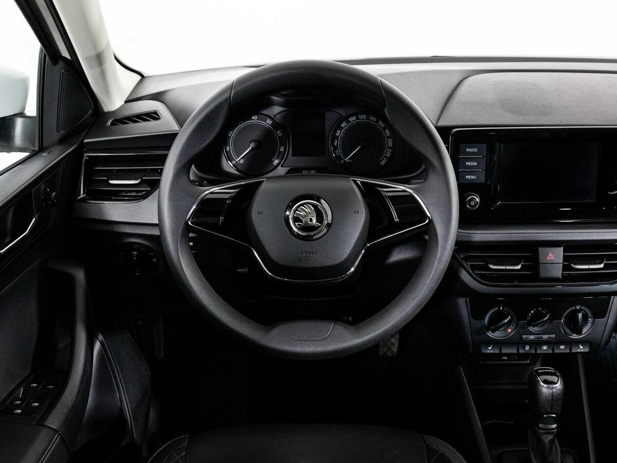 Skoda Rapid б/у, 2020, Автоматическая. Фото: #8