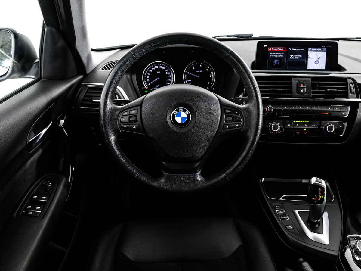 BMW 1 серии б/у, 2017, Автоматическая. Фото: #9