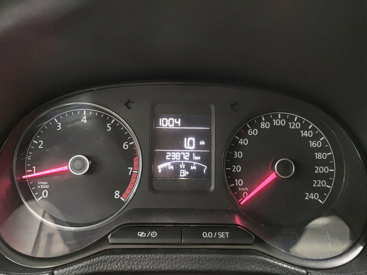 Volkswagen Polo б/у, 2017, Механическая. Фото: #12