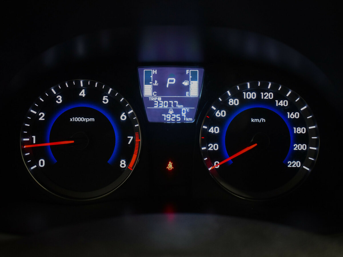 Hyundai Solaris б/у, 2015, Автоматическая. Фото: #18