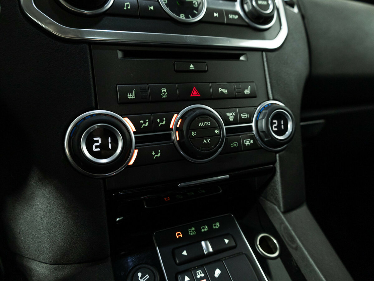Land Rover Discovery б/у, 2015, Автоматическая. Фото: #13