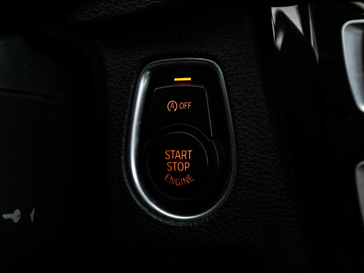 BMW 3 серии б/у, 2016, Автоматическая. Фото: #14