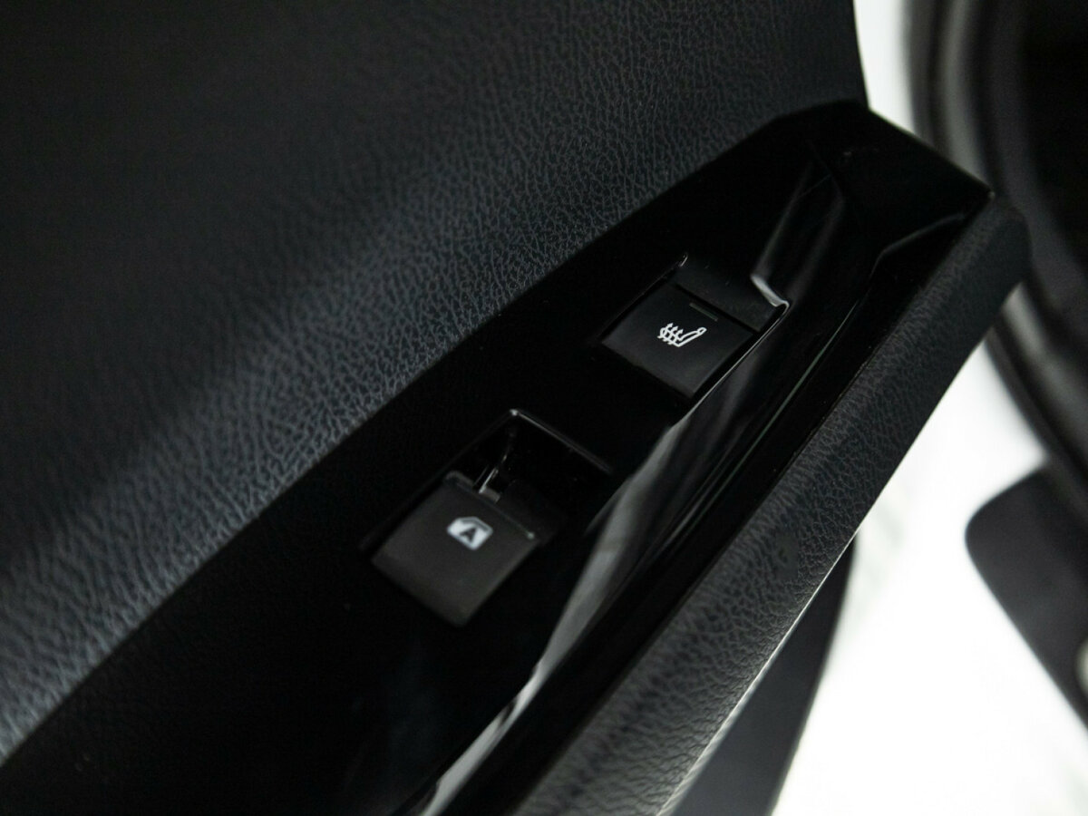 Toyota Camry б/у, 2020, Автоматическая. Фото: #13