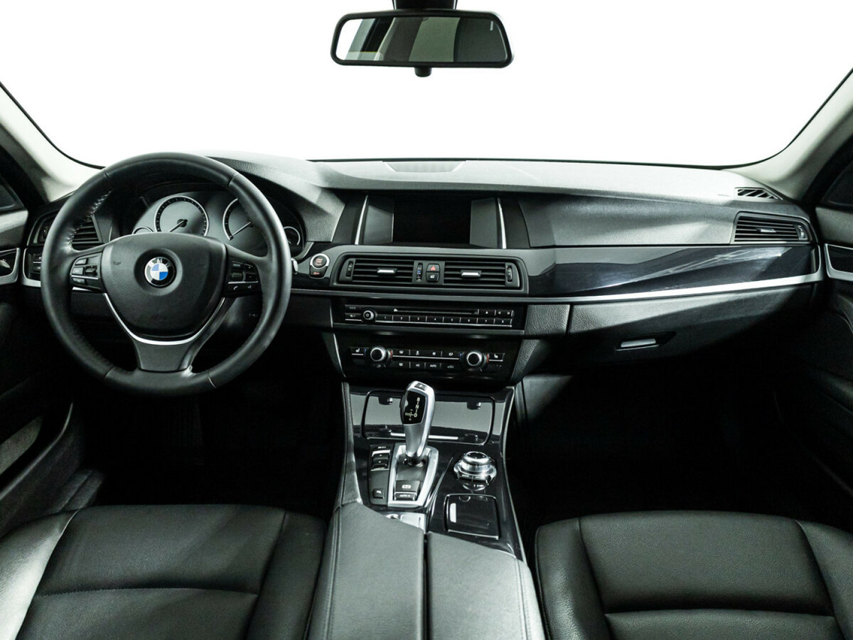 BMW 5 серии б/у, 2016, Автоматическая. Фото: #12