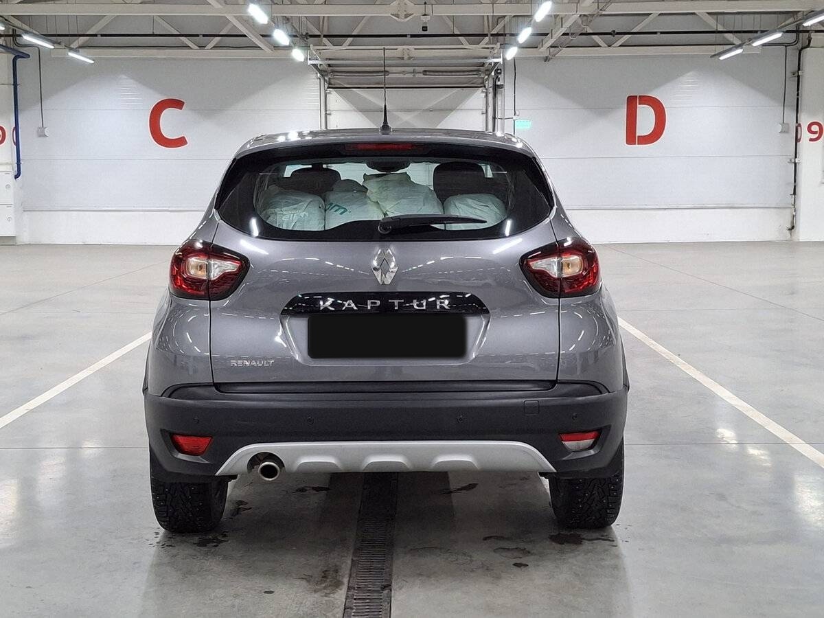 Renault Kaptur б/у, 2018, Механическая. Фото: #5