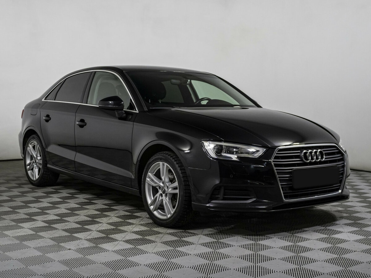 Audi A3 б/у, 2017, Роботизированная. Фото: #2