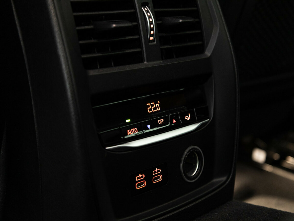 BMW 3 серии б/у, 2019, Автоматическая. Фото: #16