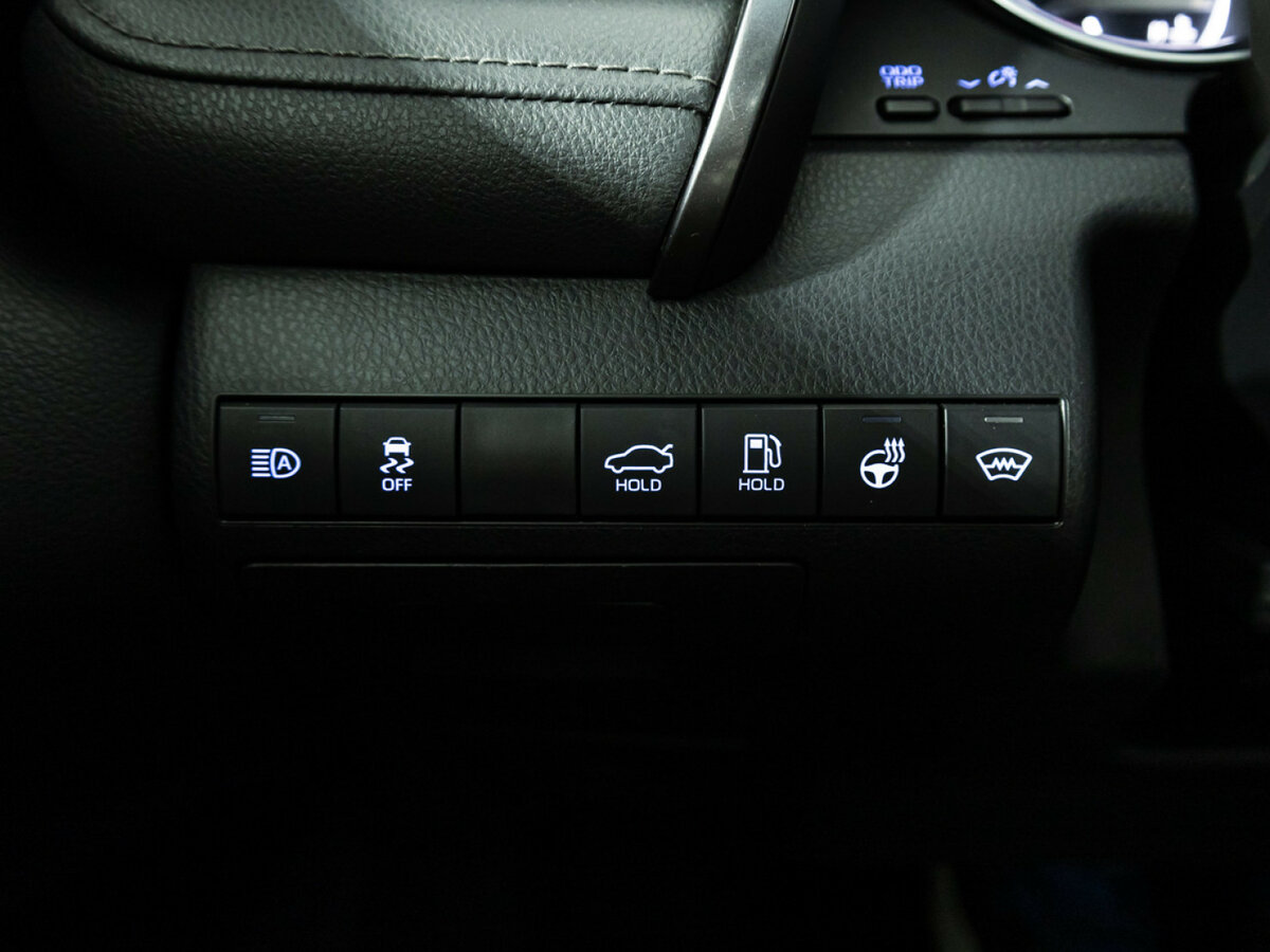 Toyota Camry б/у, 2021, Автоматическая. Фото: #18