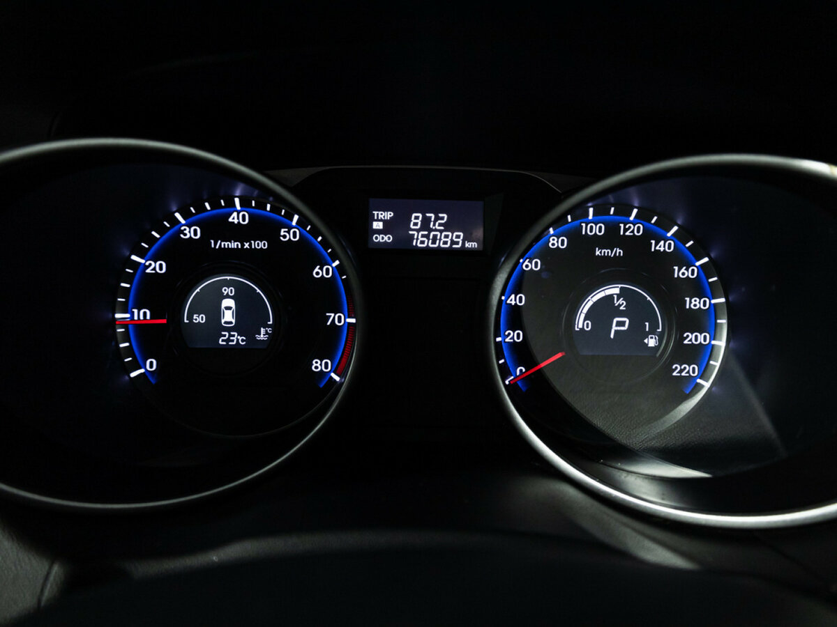 Hyundai ix35 б/у, 2014, Автоматическая. Фото: #11