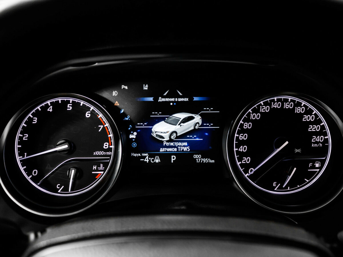 Toyota Camry б/у, 2019, Автоматическая. Фото: #9