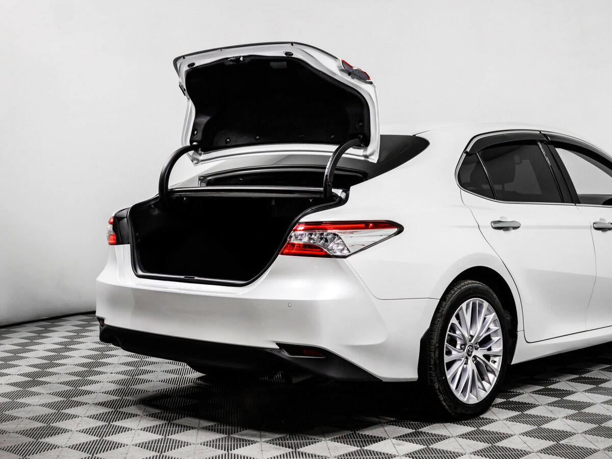 Toyota Camry б/у, 2019, Автоматическая. Фото: #14