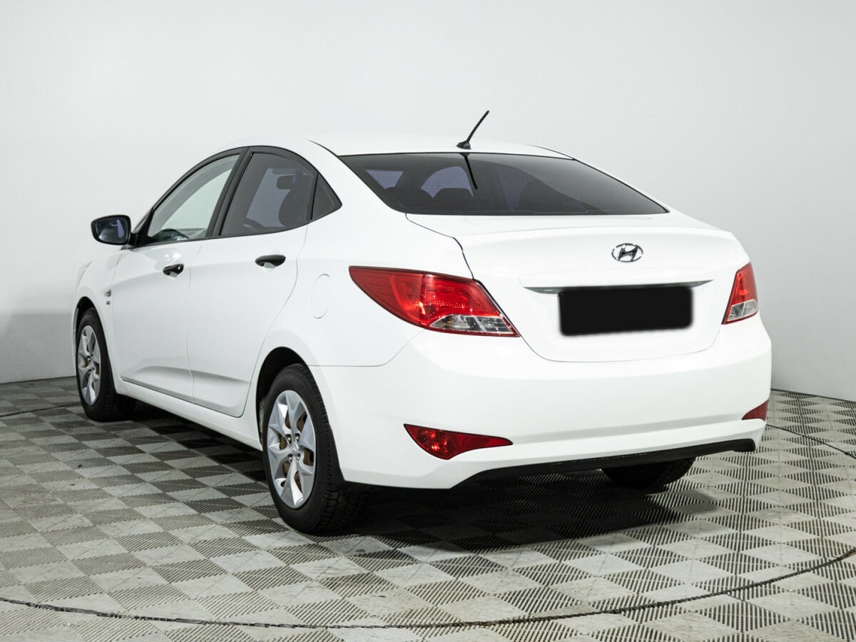 Hyundai Solaris б/у, 2015, Механическая. Фото: #6