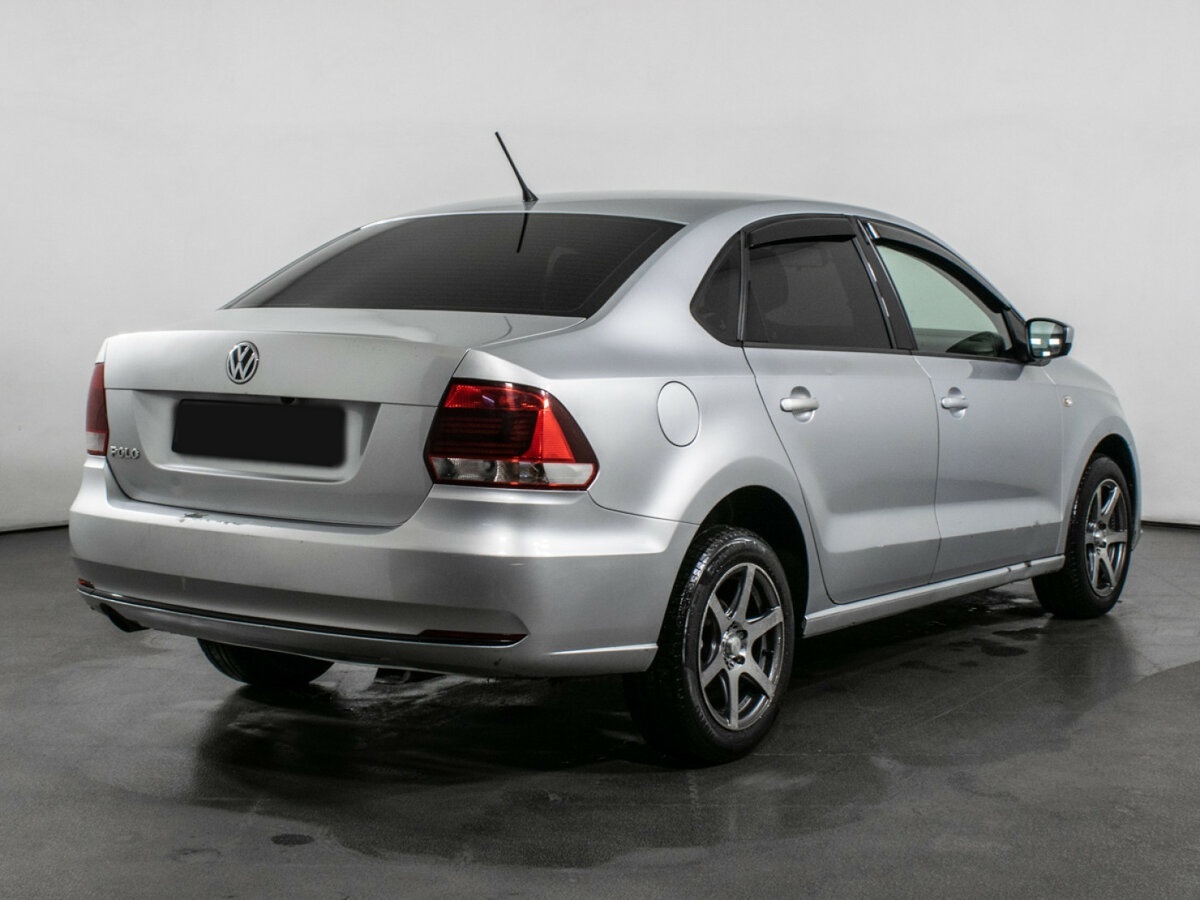 Volkswagen Polo б/у, 2016, Автоматическая. Фото: #4