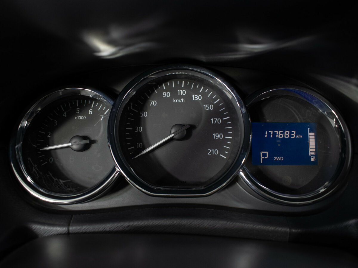 Nissan Terrano б/у, 2018, Автоматическая. Фото: #11