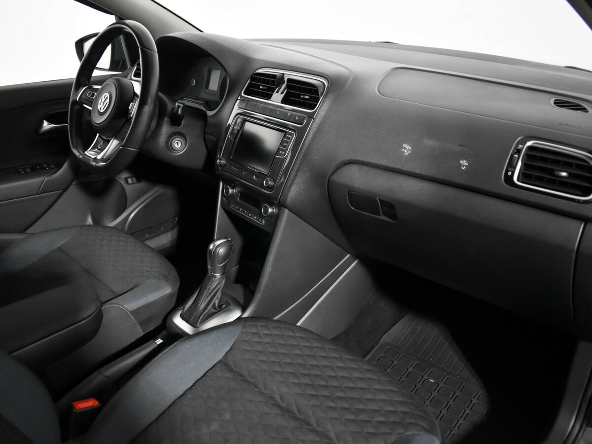 Volkswagen Polo б/у, 2019, Автоматическая. Фото: #11